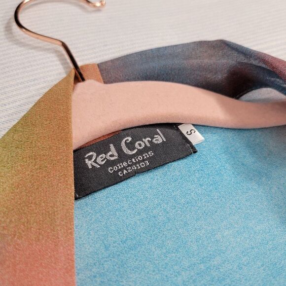 Red Coral Waterfall Top - Picture 3 of 4